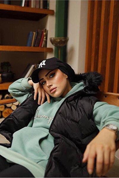 TRENDTESETTÜR Жіночий чорний надувний жилет з капюшоном і хутром 7852