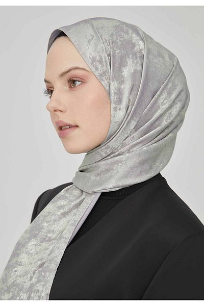 Fresh Luxury Shine Shawl Silver