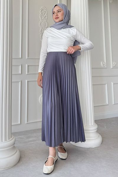 InStyle Pleated Gray Skirt