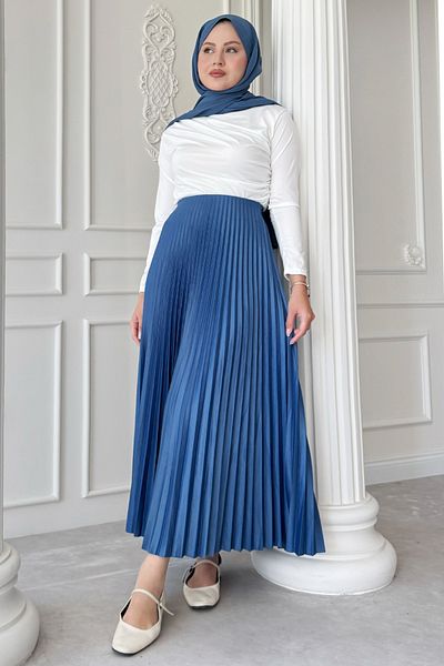 InStyle Pleated Saks Blue Skirt