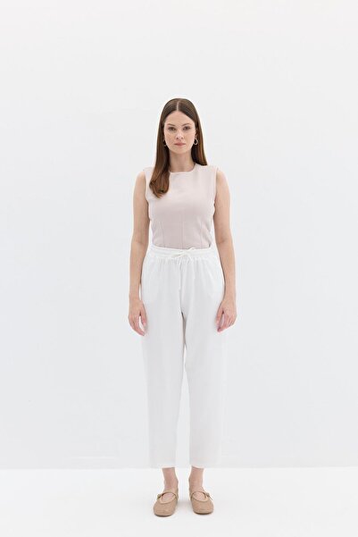 Merve Gültekin İthal Polyviscon Kumaş Jogger Pantolon Beyaz