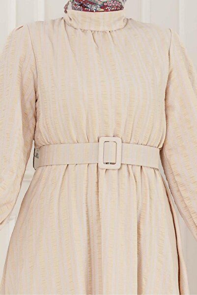 Sevitli Φόρεμα Χέννα με ζώνη με μανίκια-Μπεζ