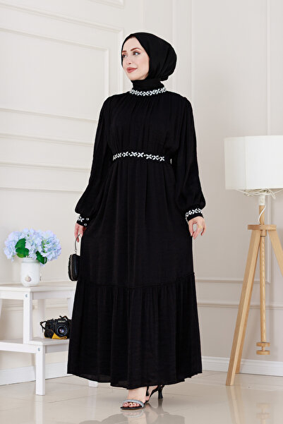 Sevitli فستان سهرة سيماي مطرز بالحجر - أسود