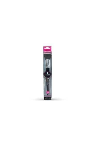 nascita Professional Kabuki Foundation Brush - 500