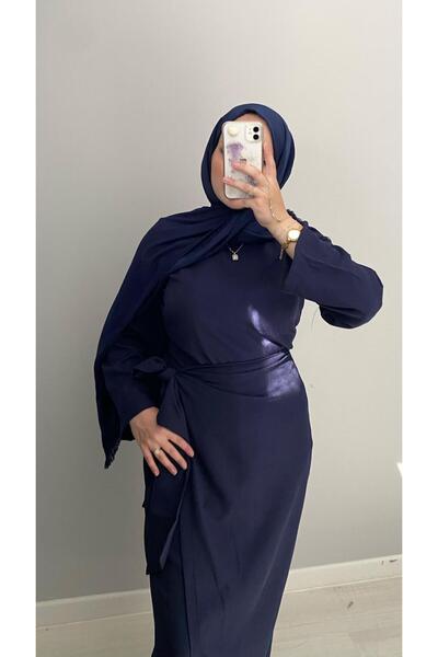 Marselline بدلة كتان باللون الأزرق الداكن