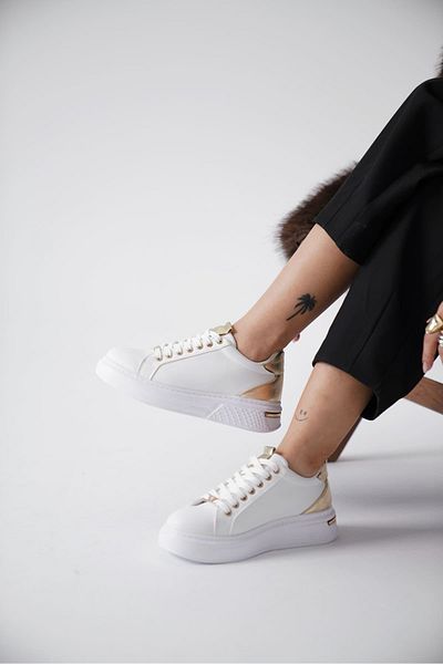 Zerenyus Premium Gold Detailed White Women's Sports Shoes