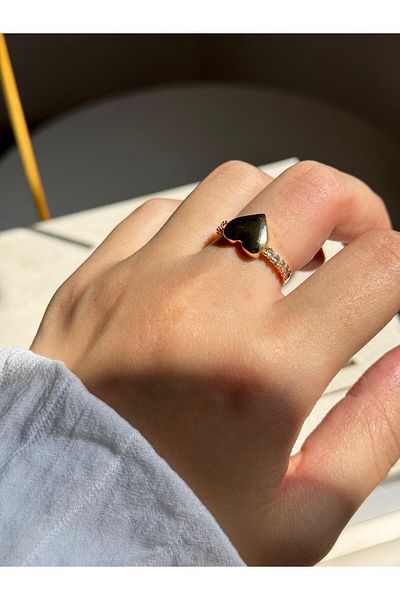 LEROSY CO Gold Color Heart Figured Stone Detailed Women's Steel Ring – Elegant and Meaningful Design |   Lerosy Co.