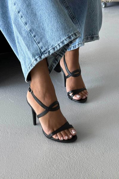 AYAKKABI PRENSİ Black Matte Cross