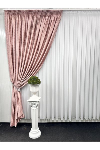 Metropolitan Concept Baroque drapery, worked on 10 cm wide rejansa.