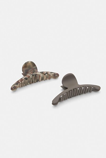 Pull & Bear Pack of 2 fur clips