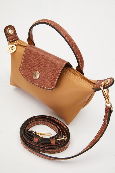 Levidor Gold Leather Cover Detailed Handbag