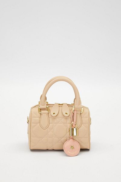 Levidor Mink Lock Accessory Detailed Handbag