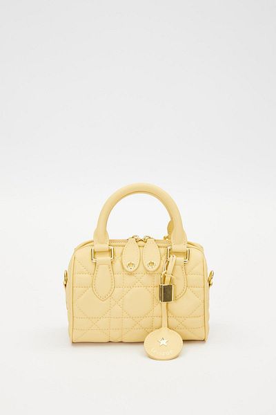 Levidor Yellow Lock Accessory Detailed Handbag