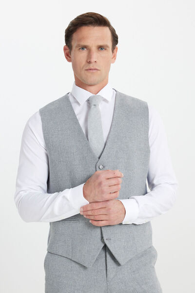 ALTINYILDIZ CLASSICS Erkek Gri Yünlü Slim Fit Dar Kesim Mono Yaka Diagonal Desenli Kapak Cepli Yelekli Takım Elbise