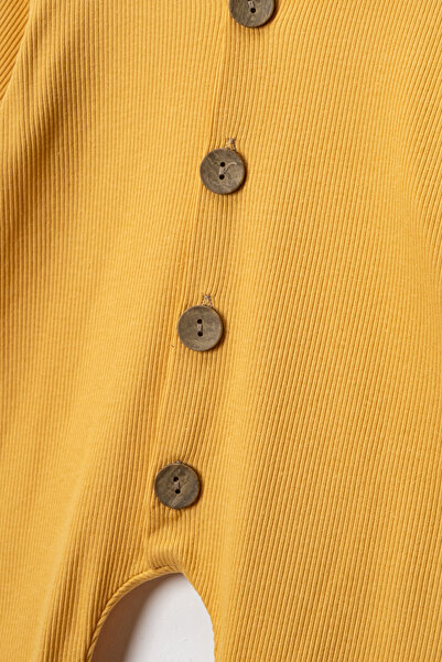 DIMPLE BABY Solid Color Buttoned Beret 2-Piece Jumpsuit Set