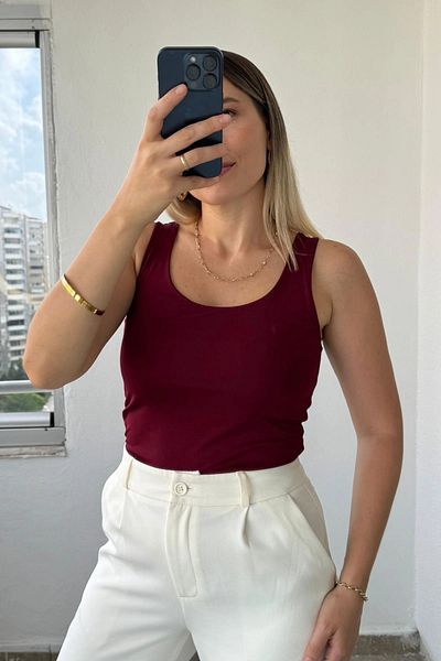 Kubos Moda U Neck Burgundy Tank Top Blouse
