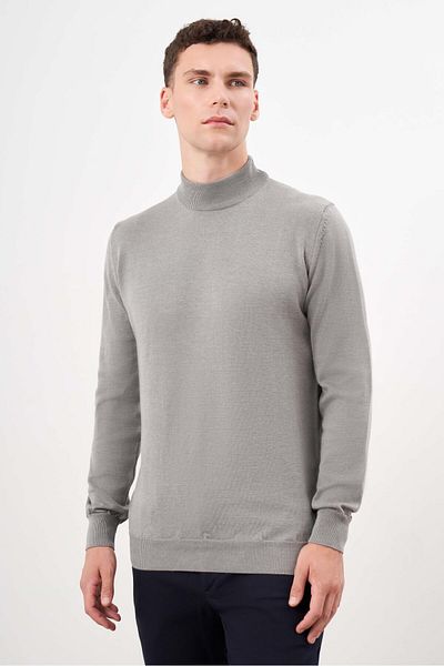 Morven Men's Gray Basic Half Turtleneck Dynamic Fit Relaxed Fit Knitwear