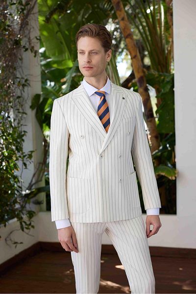 Morven Men's White Polyviscon Trend Double Breasted Slim Fit Pointed Collar Suit