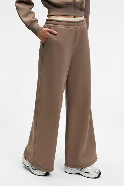 GRIMELANGE ENAVIE Kadın Oversize Beli Lastikli Çift Cepli Vizon Eşofman Altı