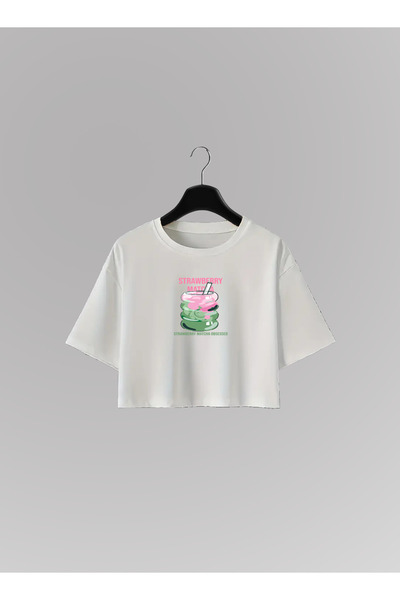 haha تي شيرت قصير مطبوع عليه الفراولة ماتشا