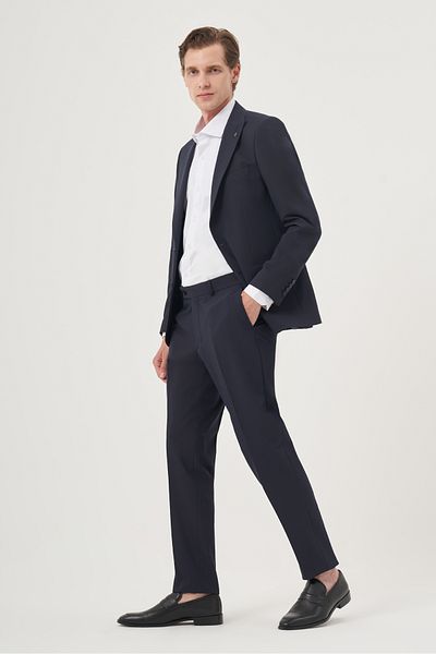 Morven Men's Navy Blue Polyviscon Basic Plain Slim Fit Pointed Collar Suit