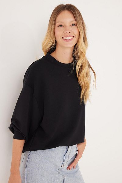 Tudors Women's Relax Fit Relaxed Cut Crew Neck Black Sweatshirt