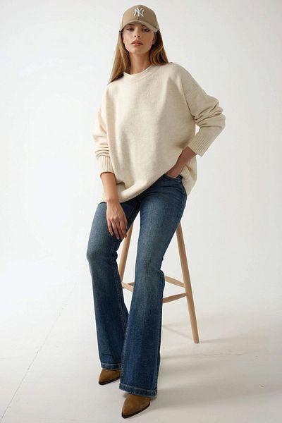 Hiccup Comfortable Crew Neck Sweater