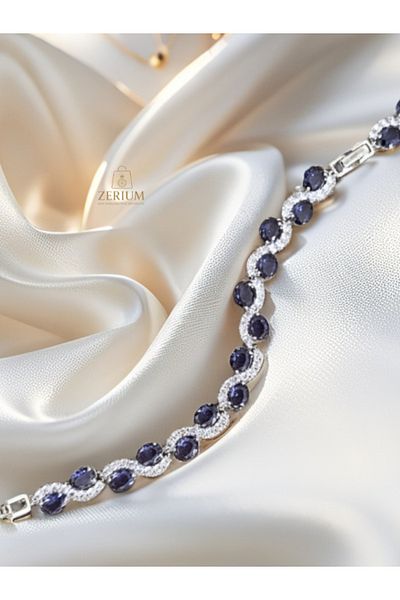 ZERİUM Stylish and Elegant Vip Cluster Bracelet