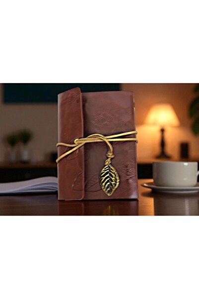 Kuzey Tacı Caiet cu copertă din piele cu design cu frunze – Închidere cu șnur...
