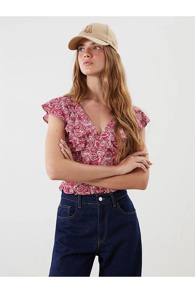 LC Waikiki Xside fuchsia v-neck floral crop blouse