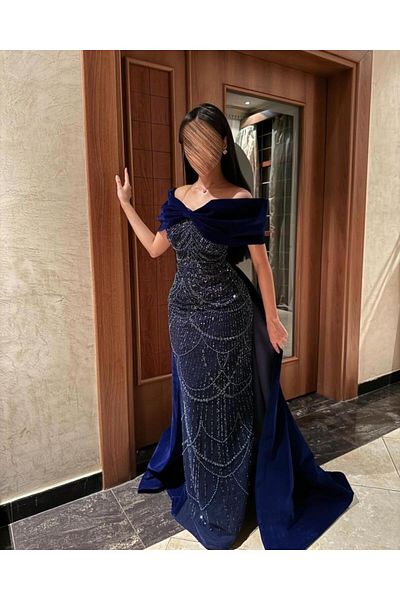 MEZON FASHION Evening dress with long tail