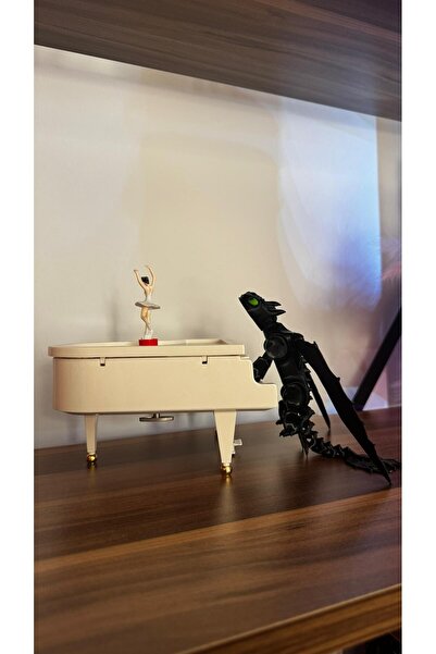 Tredica Ejderhanı Nasıl Eğitirsin – Toothless (Dişsiz) Dekoratif Figür - Siyah