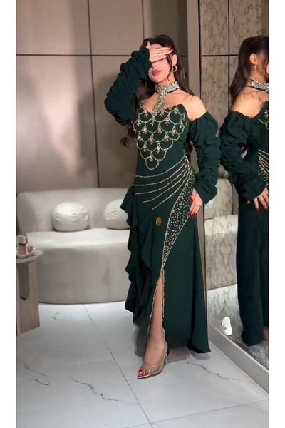MEZON FASHION Evening dress with built-in crystal necklace