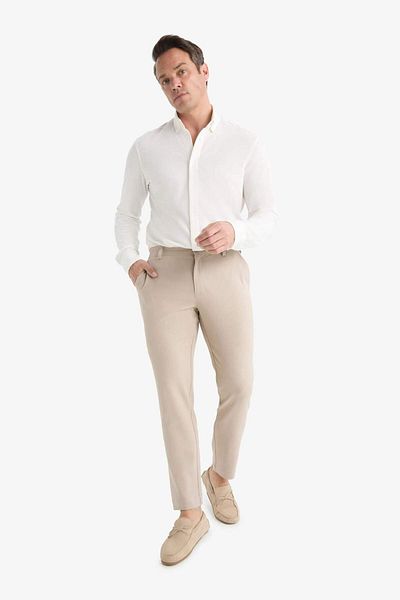 DeFacto Tailored Fit Straight Leg All-Way Stretch Soft Trousers with Key Pocket C7508Ax25Au