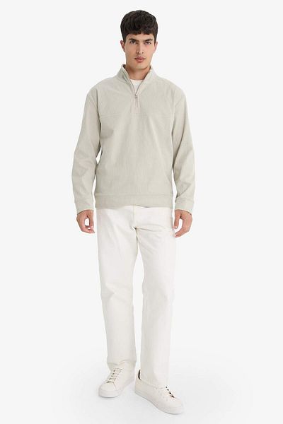 DeFacto Regular Fit Stand Collar Half Zipper Corduroy Sweatshirt E9618Ax25Au