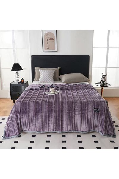 Comfy Luxurious Embossed Purple Textured Blanket King Size 200 x 230 Cm