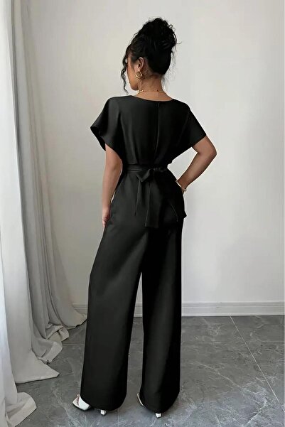 Deafox Černý dámský overal s krátkým rukávem, dvojitým límečkem a vlastním páskem