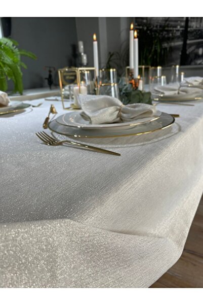 Decamor home 2 Pieces Linen Textured Gold Glitter Ecru Fabric Napkins