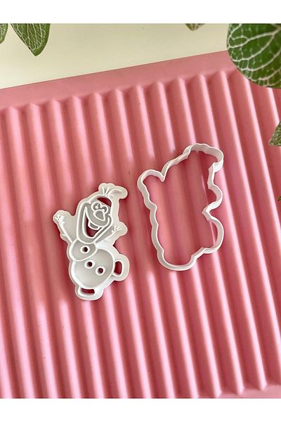By Selen Suyolcu Olaf Cookie Stamp and Cutter