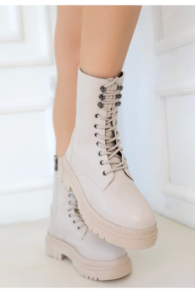 STILVANA Caxa Beige Leather Laced Boots