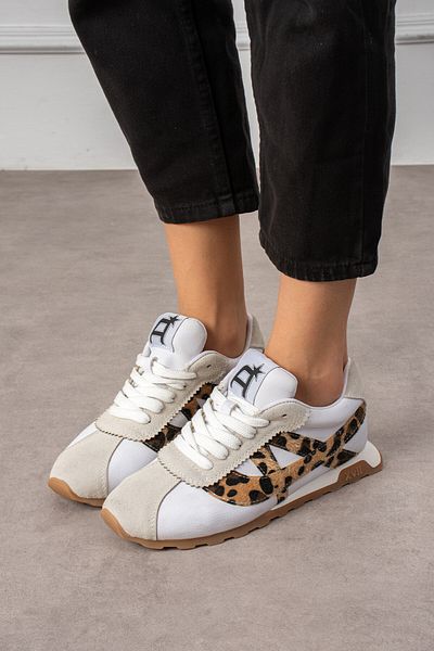 DABAB AYAKKABI Women's Ecru Leopard Skin Leopard Detailed Lace up Flat Comfortable Daily Sports Sneakers