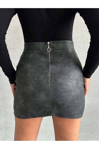 STILVANA Tumbled Leather Miniskirt