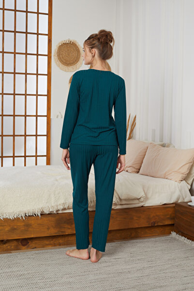 Siyah İnci Green Heart Embroidery Ribbed Knitted Pajamas Suit25226003