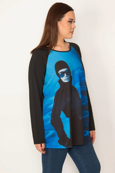 Şans Γυναικείο μεγάλο μέγεθος μαύρο-μπλε, μπλουζάκι με στάμπα 65N39061