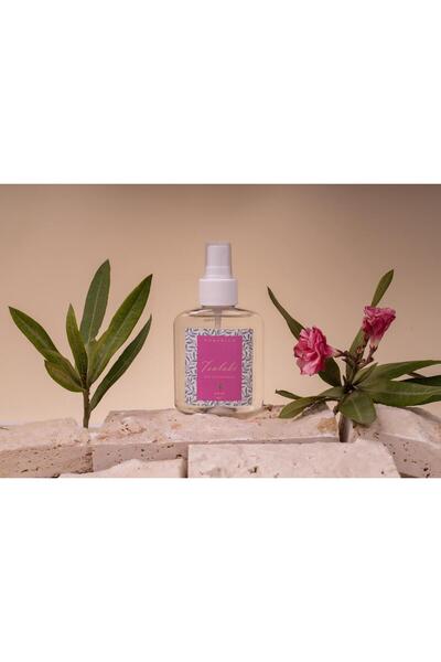 HOMERİUM Tsubaki Parfümlü Kolonya Japon Çay Ağacı 100 ml Sprey