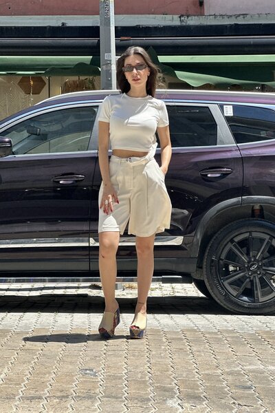 CurcunaShop Kadın Kendisinden Kemerli Pileli Keten Şort