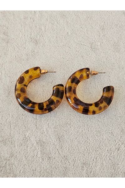 SiestaAccessories Leopard Pattern Acrylic Hoop Earrings