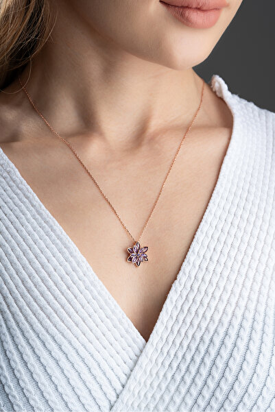 SAKLI TAKI 925 Ayar Rose Gümüş Zirkon Taşlı Mor Lotus Kolye