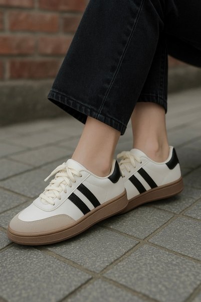 Trendova White-Black-Brown Sole Unisex Daily Comfortable Lightweight Lace-Up Sneaker Sports Shoes