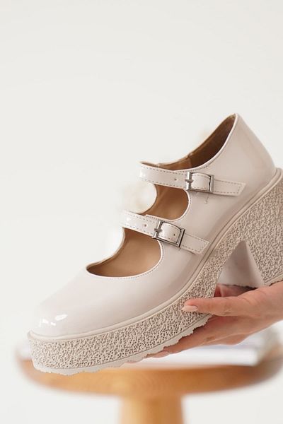 ripuvainen Zarela Women's Double Buckle Detailed High Heeled Shoes - Beige